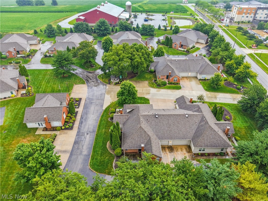 Hunters Chase Condo - Residential