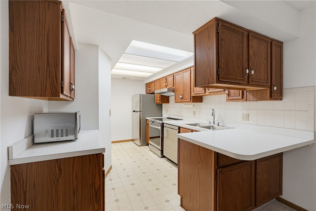 Hunters Chase Condo - Residential