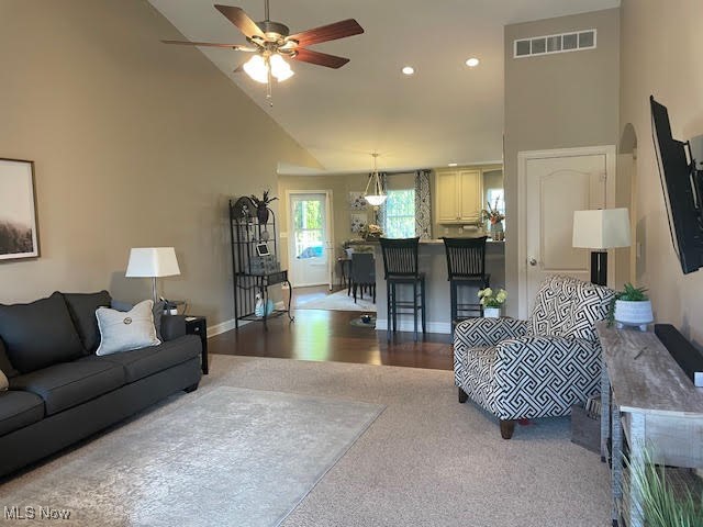 Noras Glen Condo - Residential