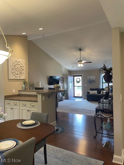 Noras Glen Condo - Residential