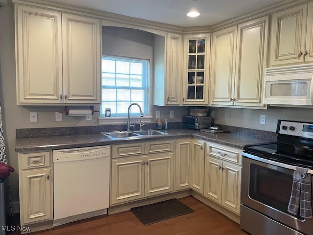Noras Glen Condo - Residential