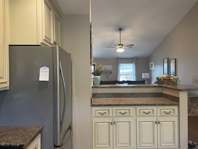 Noras Glen Condo - Residential