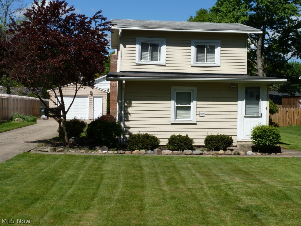 Cute as a button 2 bedroom Colonial.  Not a traditional floor plan, there is a lot of room and storage space in this home.  Bring your decorative touches to make this home your own.  Kitchen and Bathrooms, and electrical have been updated. There is a large pantry area off the kitchen, the laundry area is loaded with storage cabinets.  The back yard is fenced in.   Nice concrete driveway leading to a one car garage with garage door opener.
Call today to see this home!
