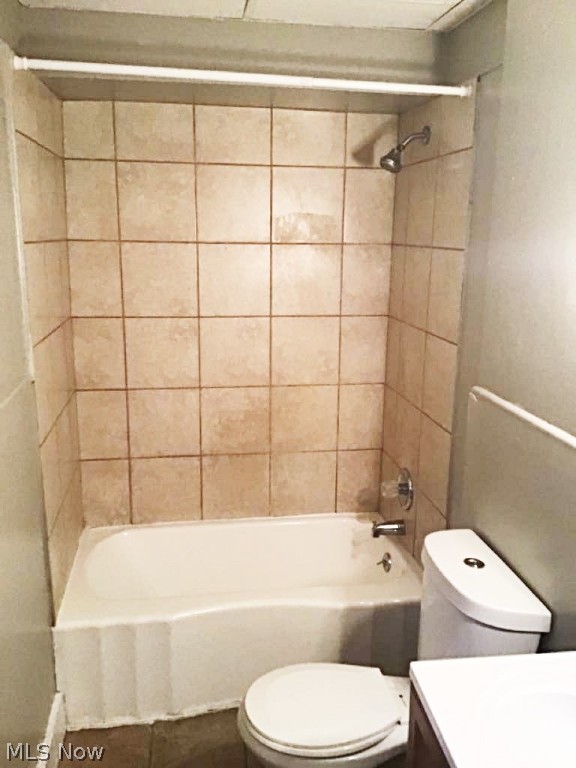 Adams Realty - Residential Lease