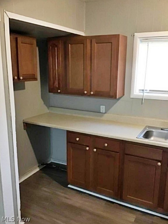 Adams Realty - Residential Lease