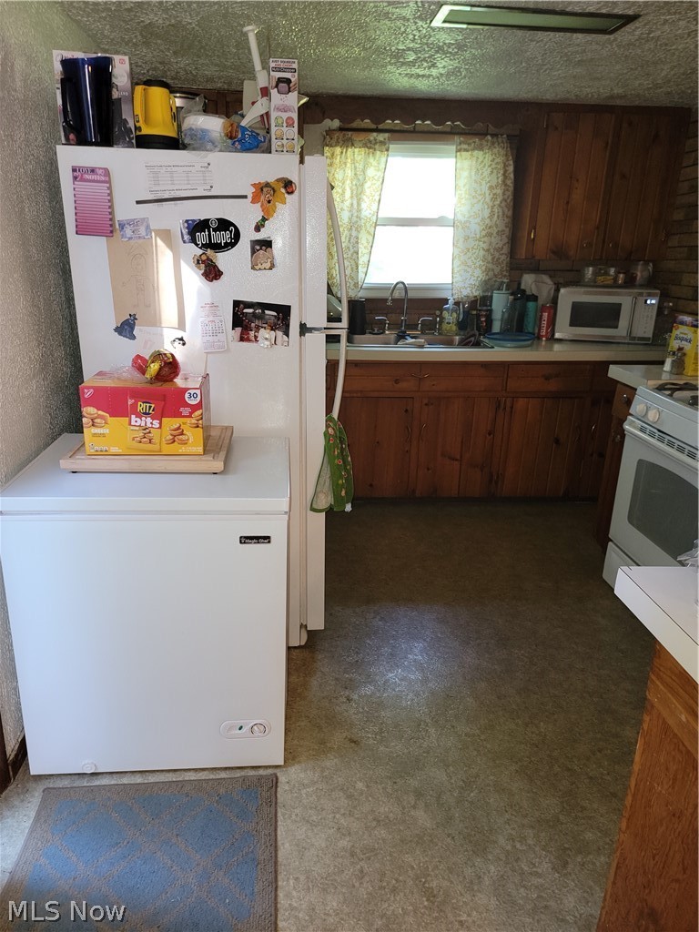 A B Crittenden - Residential