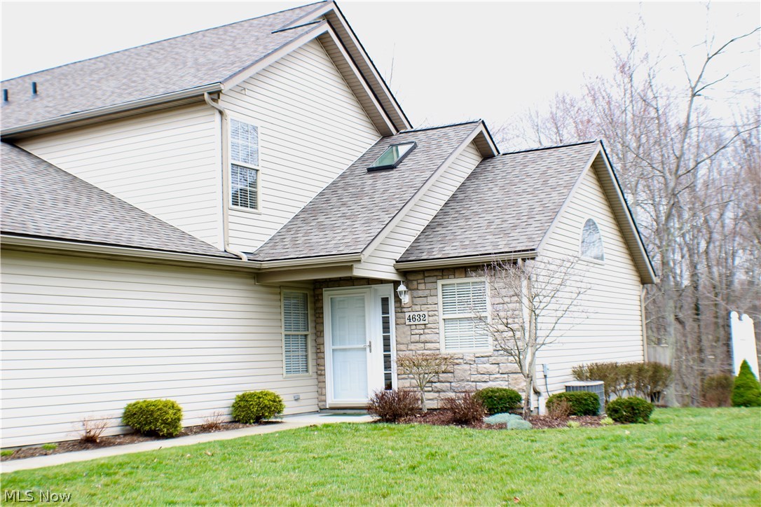 Creekside/Pleasant Lakes Condo - Residential