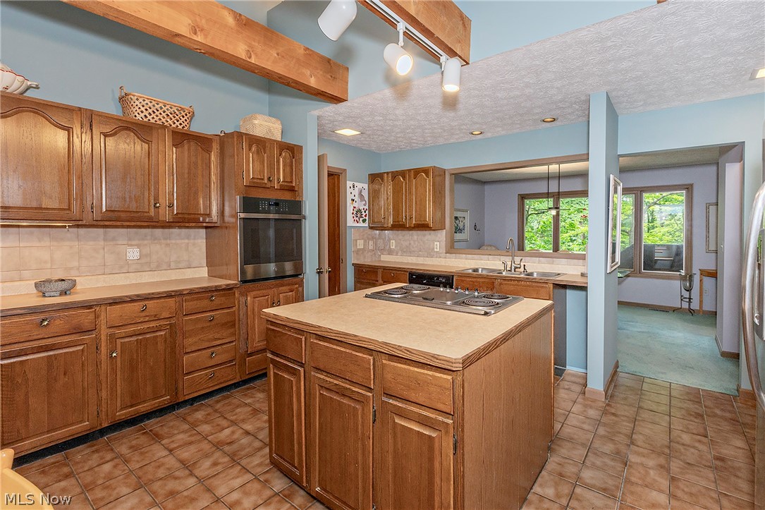 Hemlock Lakes - Residential
