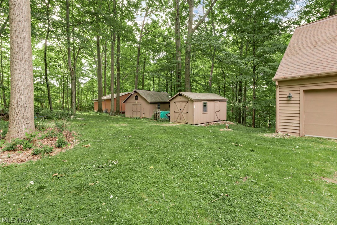 Hemlock Lakes - Residential