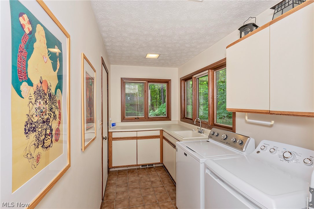 Hemlock Lakes - Residential