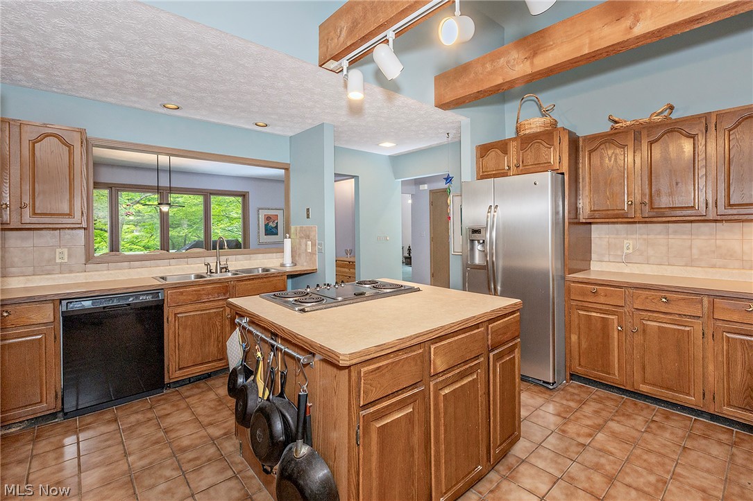 Hemlock Lakes - Residential