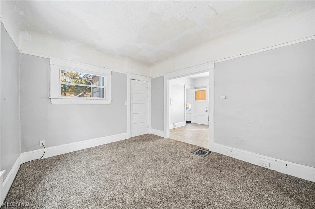Lowrie Brother Homedale Allotm - Residential