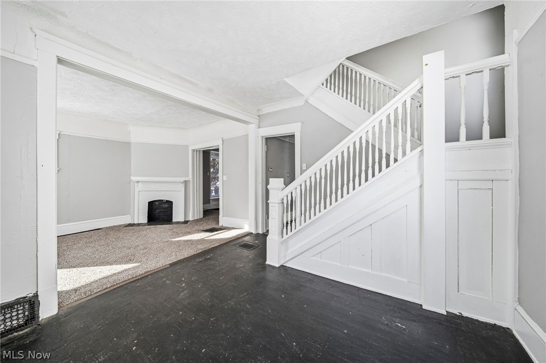 Lowrie Brother Homedale Allotm - Residential
