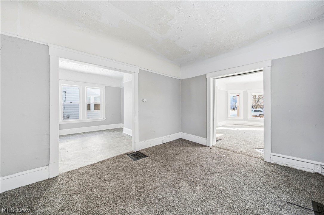 Lowrie Brother Homedale Allotm - Residential