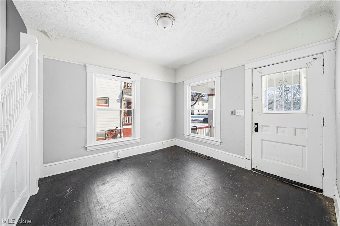 Lowrie Brother Homedale Allotm - Residential