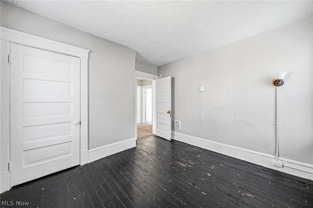 Lowrie Brother Homedale Allotm - Residential