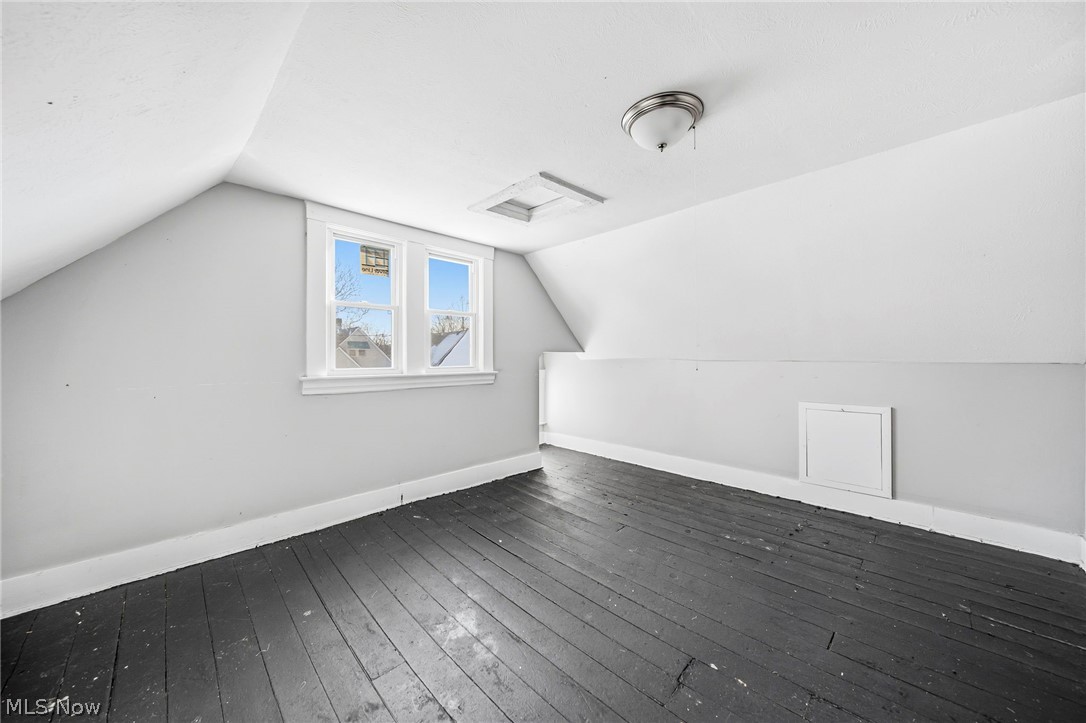 Lowrie Brother Homedale Allotm - Residential