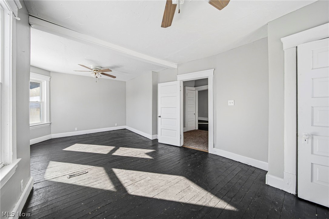 Lowrie Brother Homedale Allotm - Residential