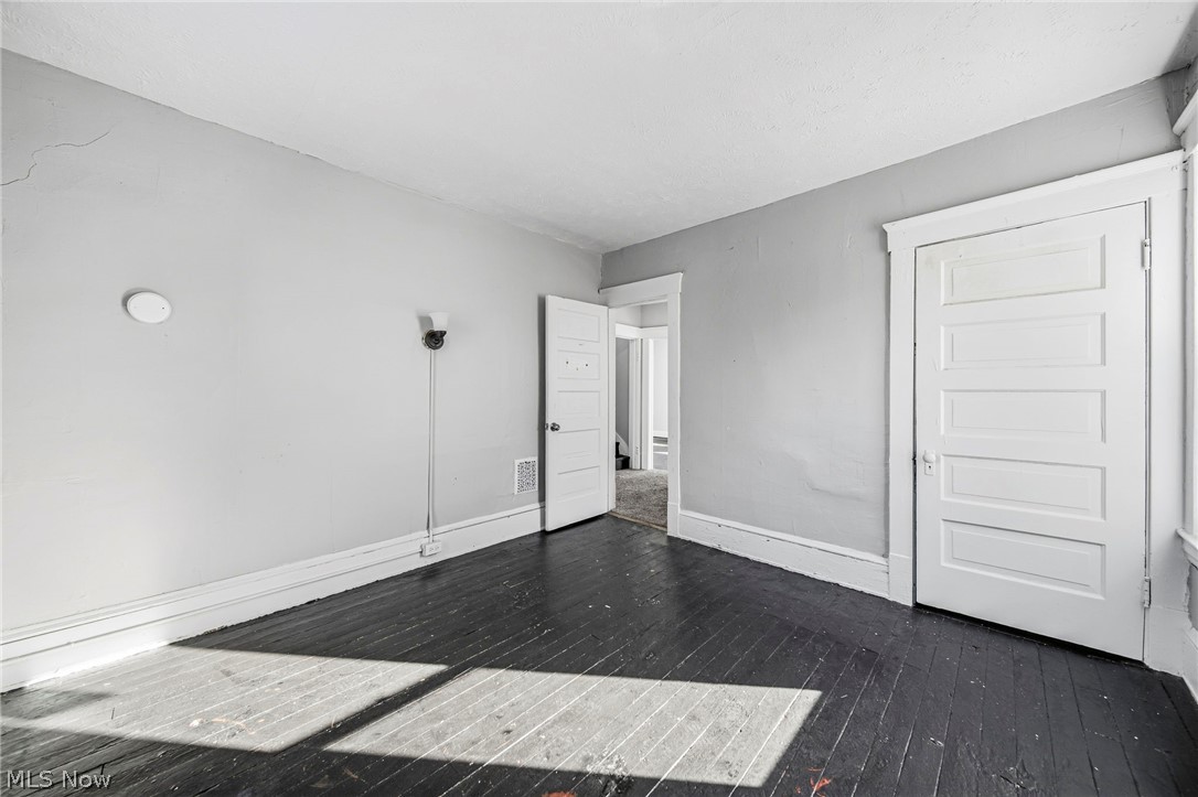 Lowrie Brother Homedale Allotm - Residential