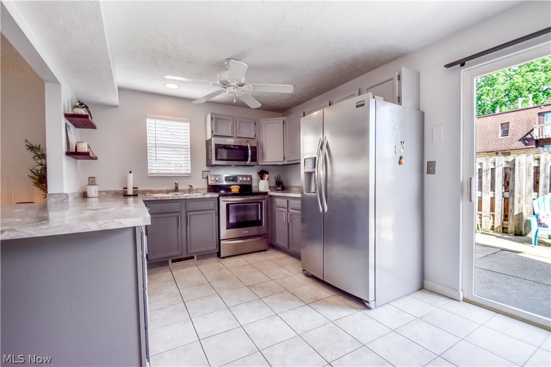 Lanmark Cove Condos - Residential