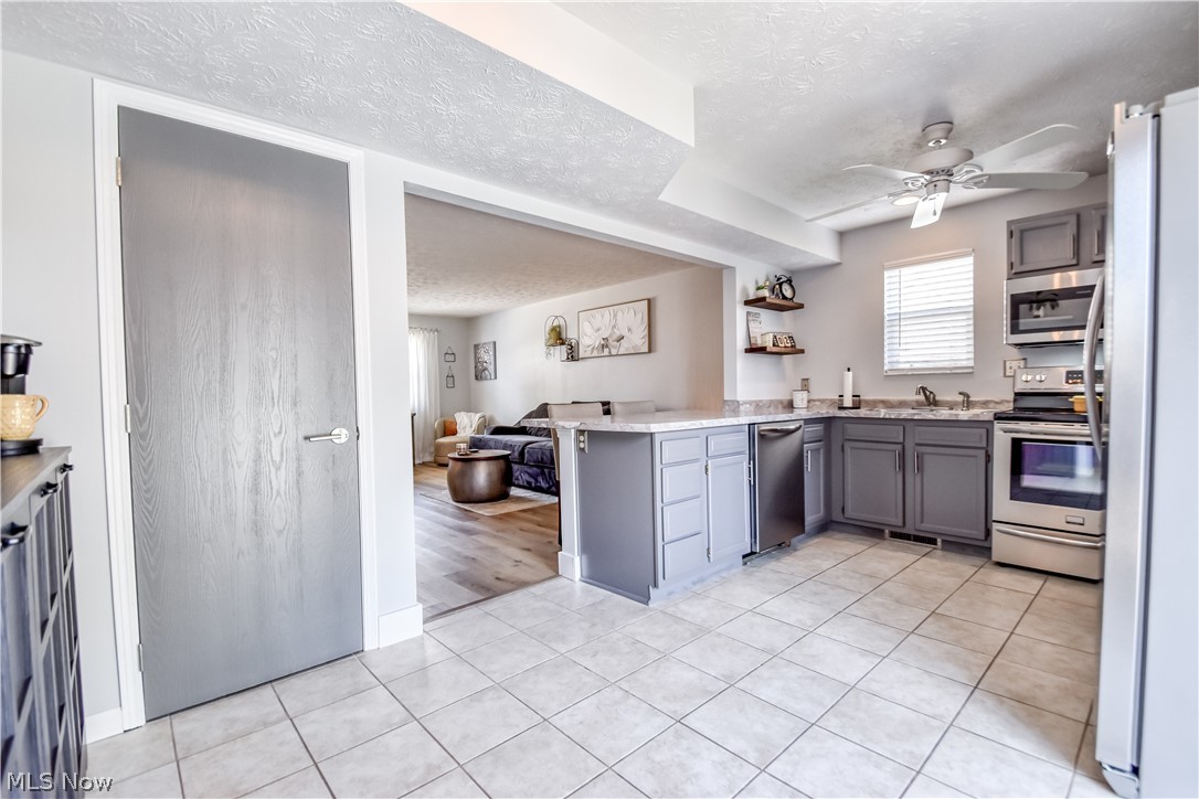 Lanmark Cove Condos - Residential