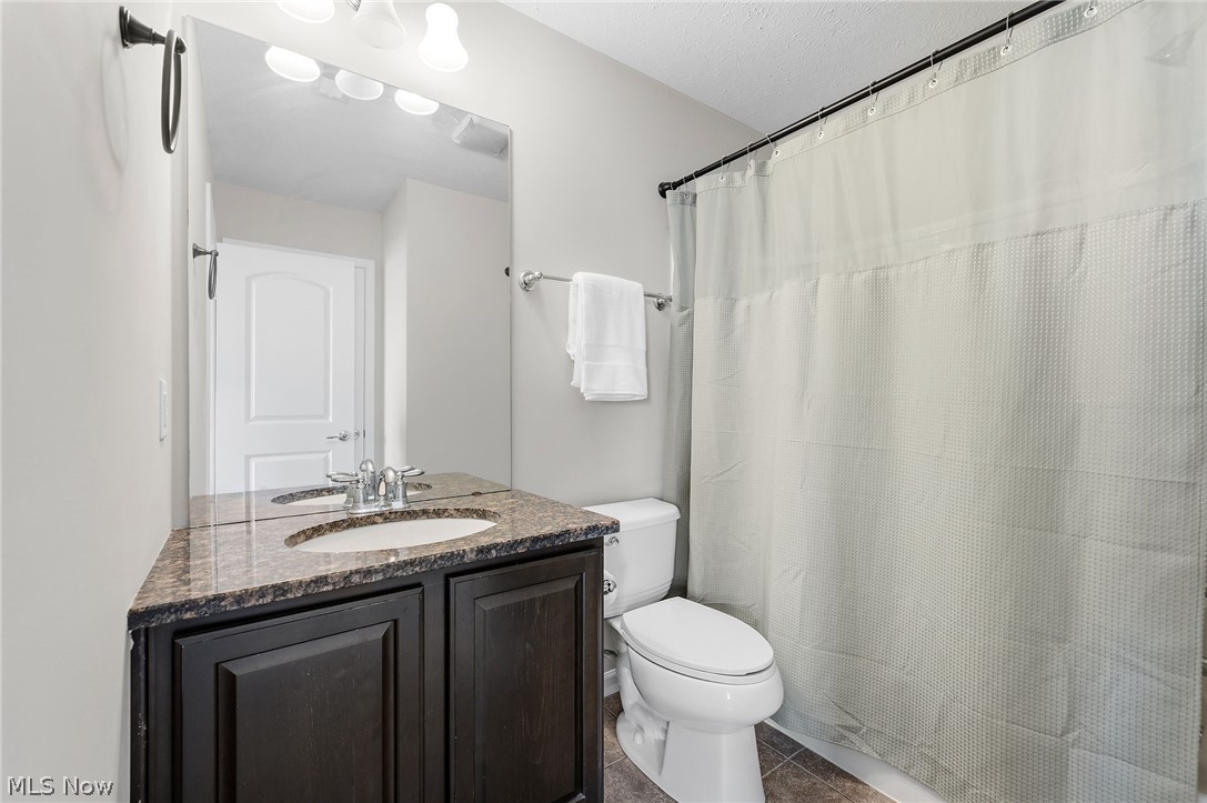 The Pointe at Sterling Lakes - Residential