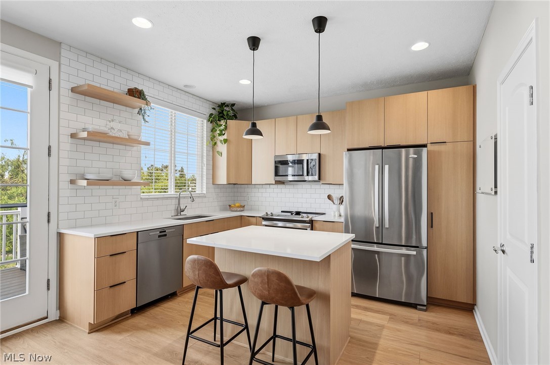 The Pointe at Sterling Lakes - Residential