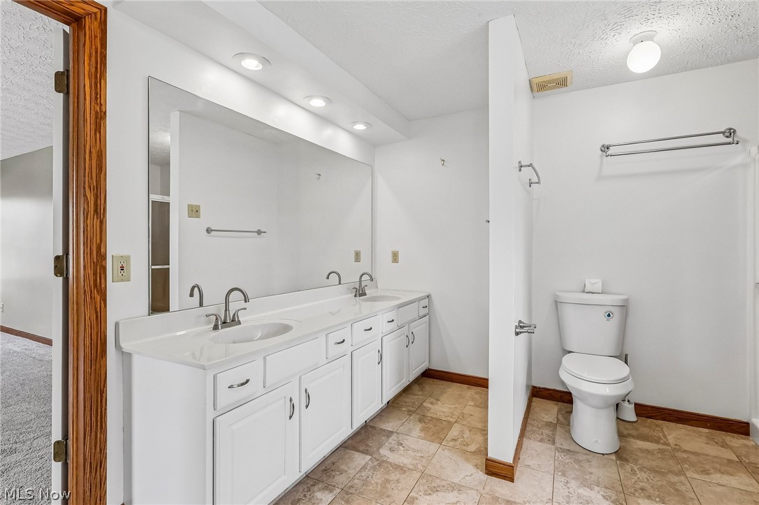 Meadow Estates - Residential