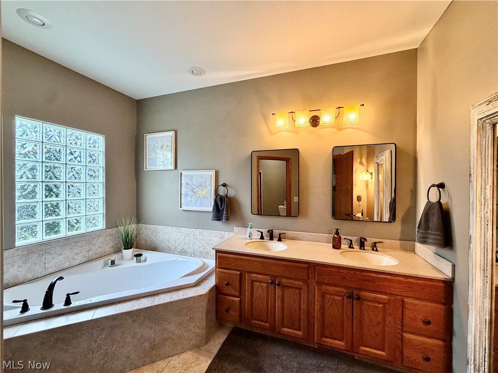 Oakwood Estates - Residential