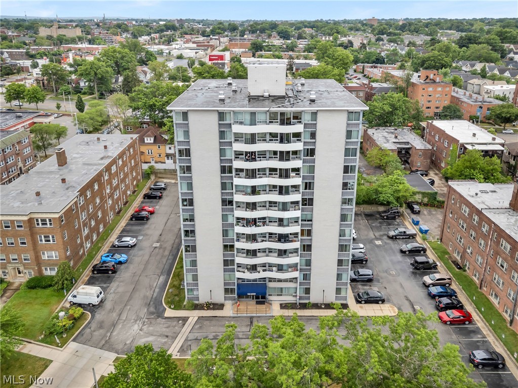 Beautifully updated 2 bedroom condo on the 7th floor in the Envoy welcomes you! This stunning unit is open and bright for relaxing and entertaining. Enjoy your coffee in the morning or unwind in the evening on your private north facing balcony with glimpses of the lake. Kitchen has recently been updated with a modern large sink, beautiful backsplash, tasteful hardware and cabinetry and new epoxy resin countertops. Both A/C units are newer. Amenities include an in-ground outdoor pool, fully equipped gym, sauna and welcoming community center. Recent updates to hallways and elevators add a modern feel to the building. Convenient to parks, freeways, Lake Erie and downtown. Don't let this one pass you​​‌​​​​‌​‌​​​‌‌​​​‌‌‌​​‌​​‌‌​​​​ by!