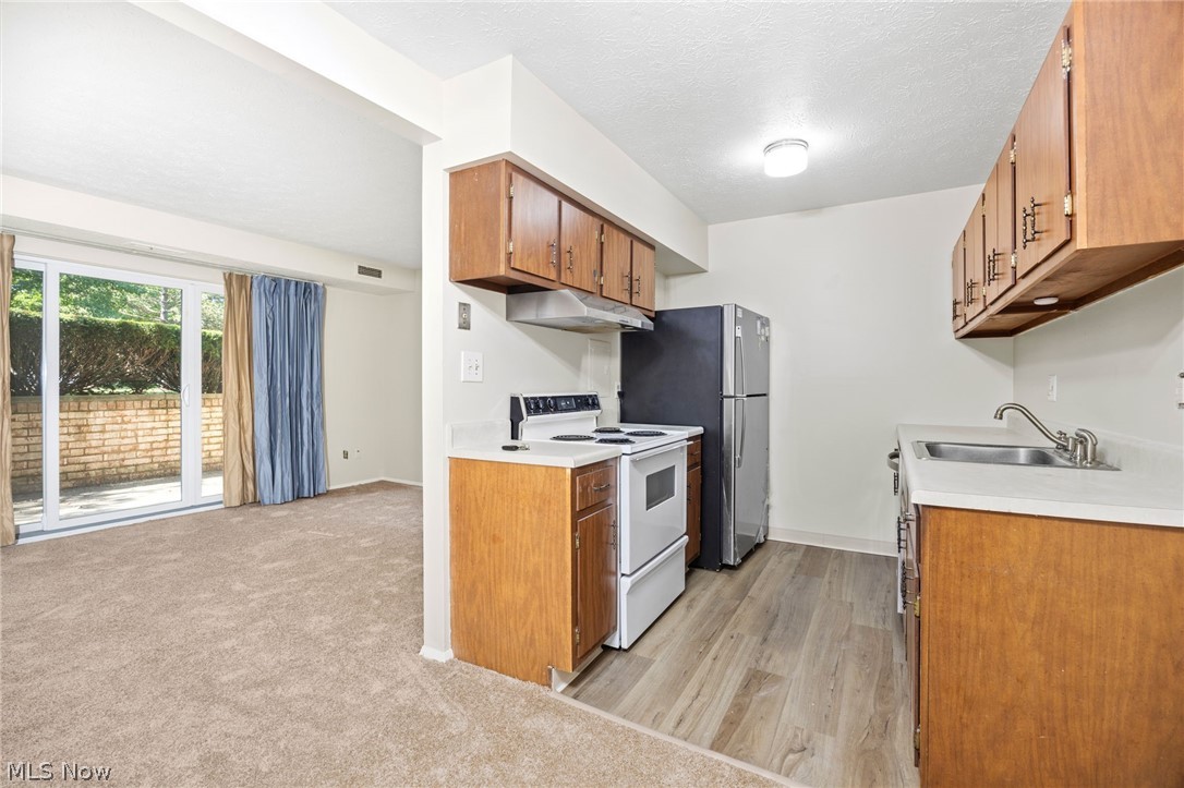 Misty Lake Vlg-The Meadows Ph Co - Residential