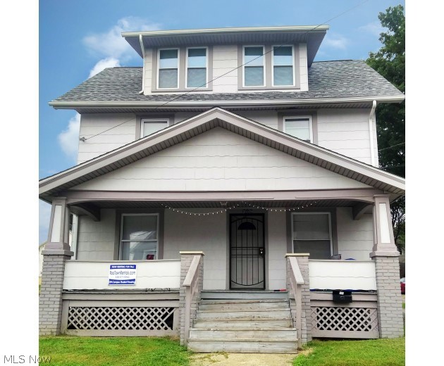 Located in the heart of off campus houses, this a great opportunity to own 8 contiguous parcels as a package of turnkey University of Akron student rentals! The 26 bedroom package consists of 2 duplexes, 3 single family houses and 2 additional single family houses each with 2 kitchens that could easily be converted into duplexes.There is also a large 16 space parking lot. 

Annual Income of $119,340, Utilities $7,992, Insurance $3,996, Tax $11,544, Lawn $2,802, Repair $2,493. Net Operating Income $88,053

Currently leased through July 2023; owner is in the process of renewing leases through July 2024. 

Fantastic cash flow opportunity!!