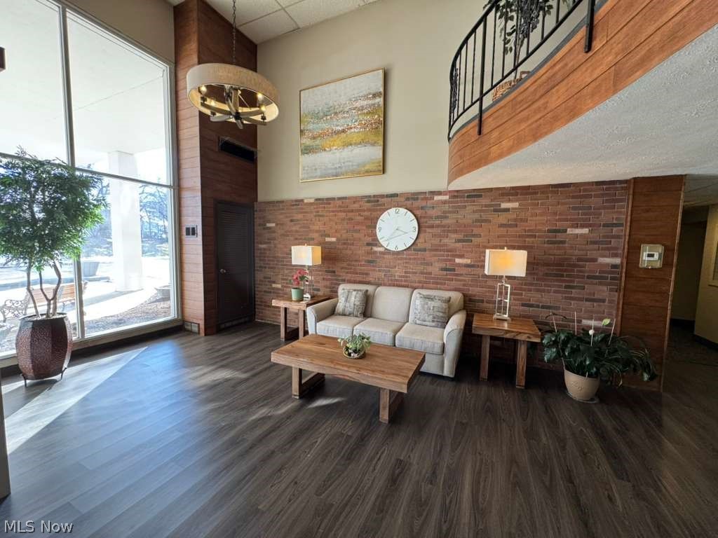 Clague Towers - Residential