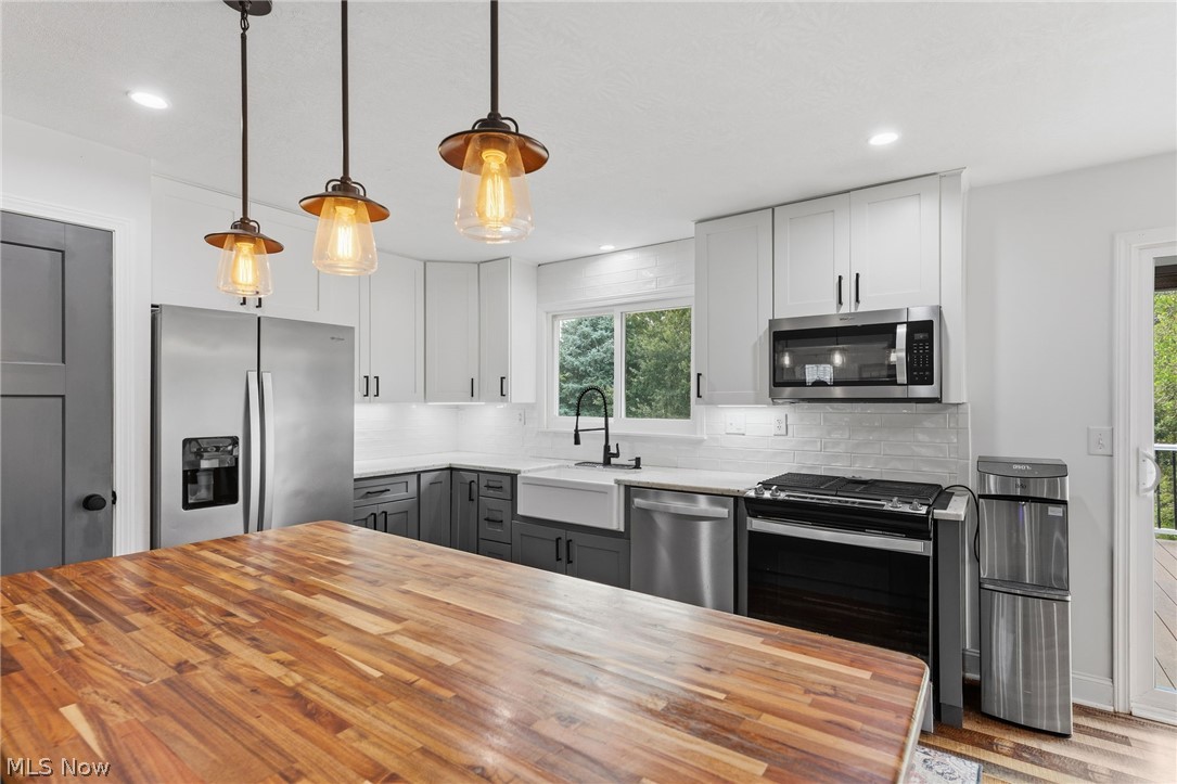 Hobby Horse Farms - Residential