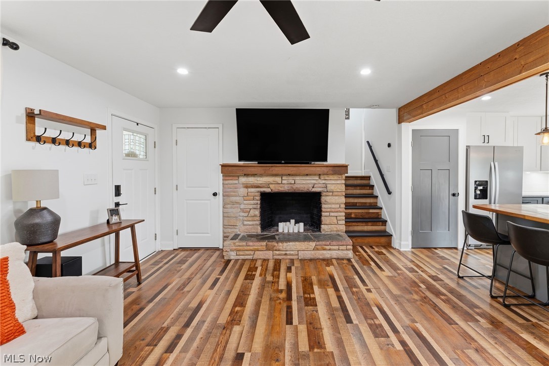 Hobby Horse Farms - Residential
