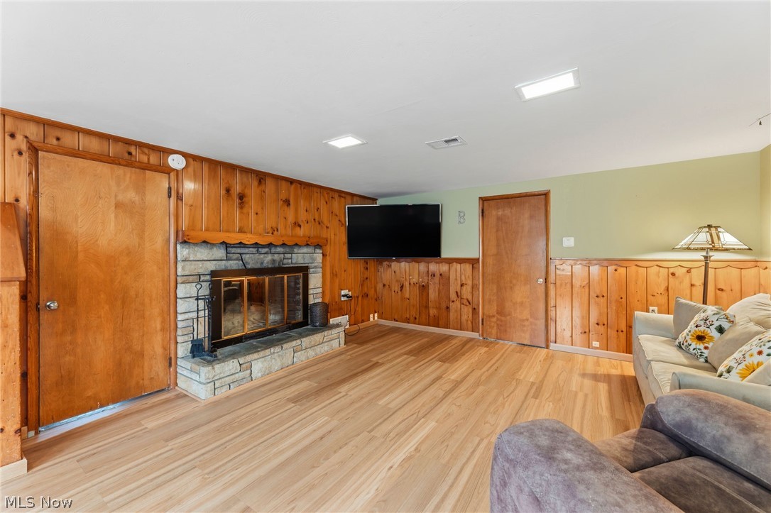 Hobby Horse Farms - Residential