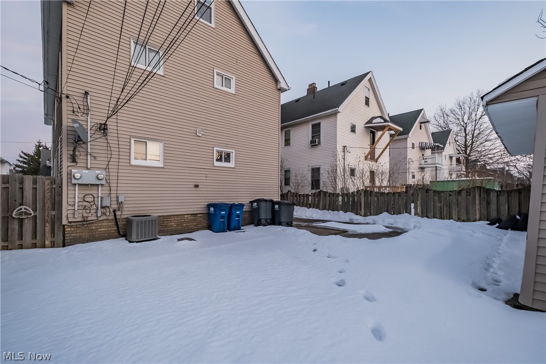 E G Gilberts 01 - Residential Income