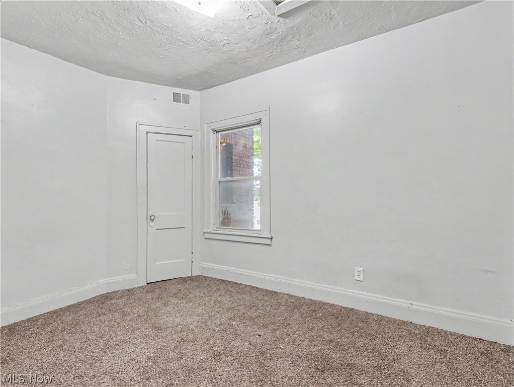 Amor & Carpenter - Commercial Sale