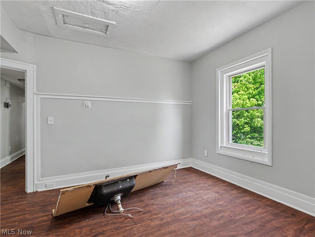 Amor & Carpenter - Commercial Sale