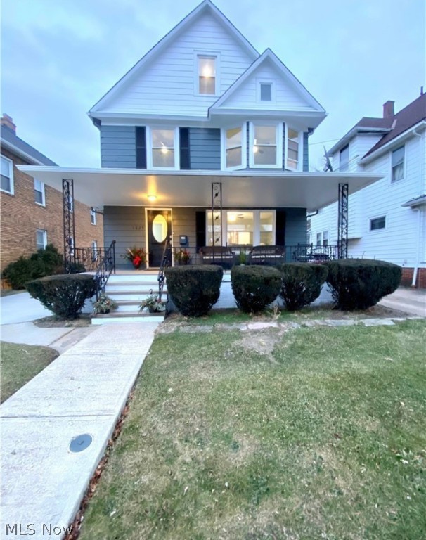Gorgeous 4 beds 2.5 baths colonial home in Lakewood.  Front porch lead you into a welcoming open concept of living, dining room and kitchen.
The kitchen features beautiful  white shaker cabinets with a center island, quartz countertops and stainless appliances. Dining room off the kitchen with a French door to lead you out to back deck overlooking the back yard. Second floor consists of three bedrooms laundry room and one full bath. Third floor master suite with a master bath. Finished lower level adding additional living space. Recent updates include new flooring throughout, updated kitchen, updated all three bathrooms, added second floor laundry, new light fixtures, HVAC system 2020, HWT 2021, Garage 2019, Driveway 2017 fresh paint.