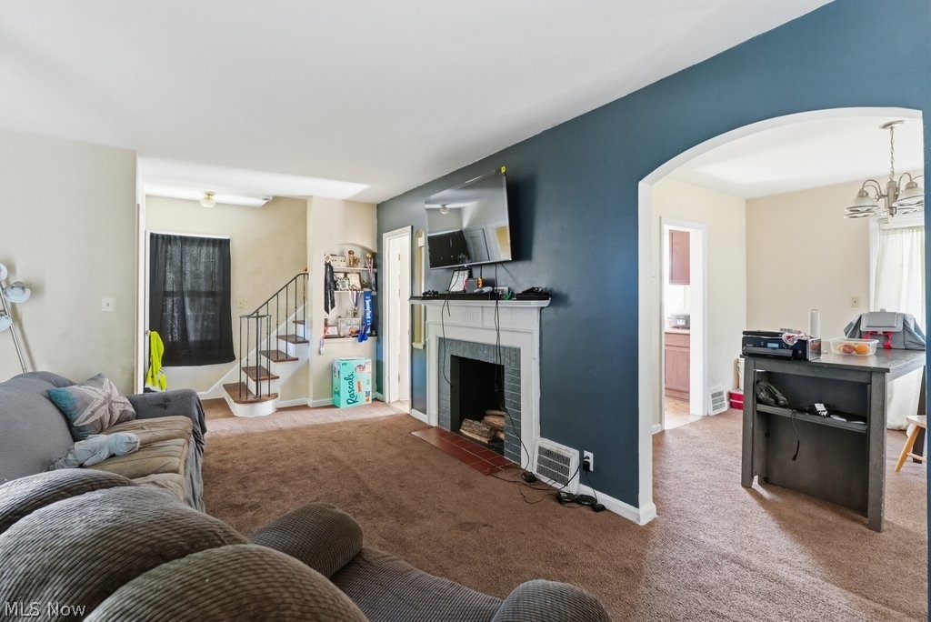 Richmond Mayfield - Residential