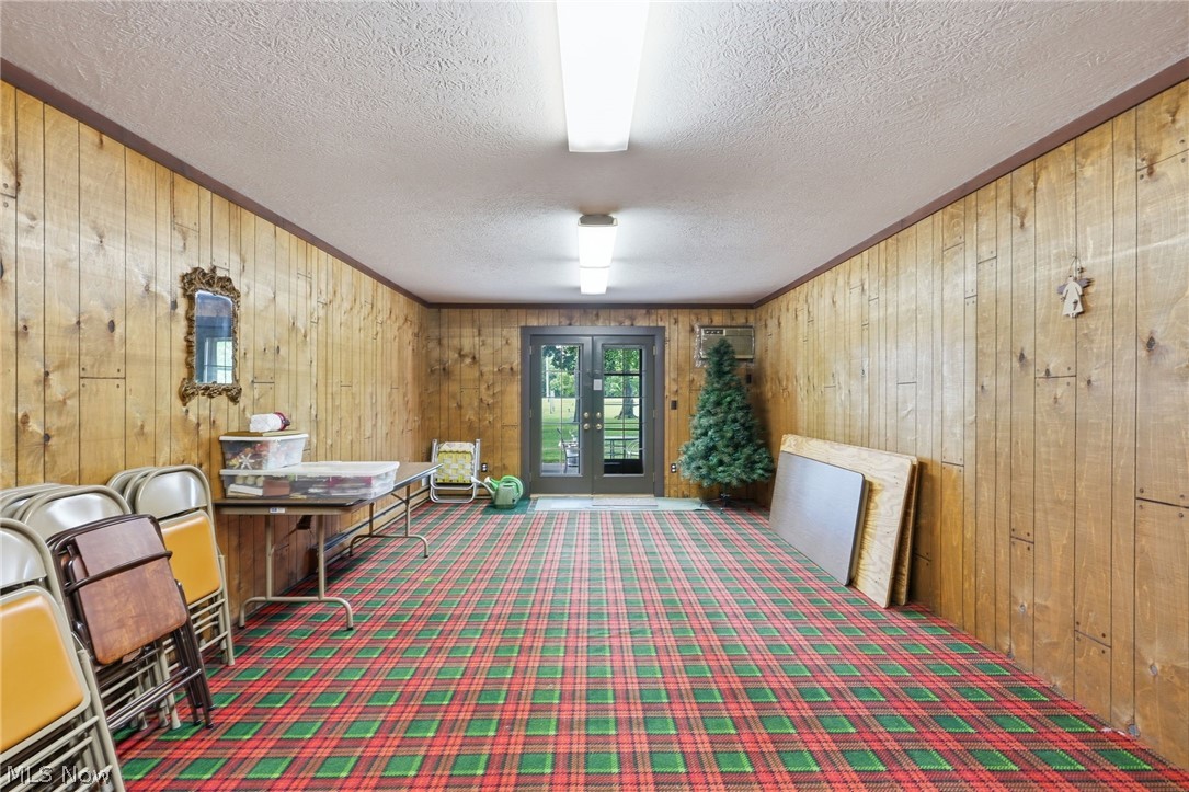 Pinewood - Residential