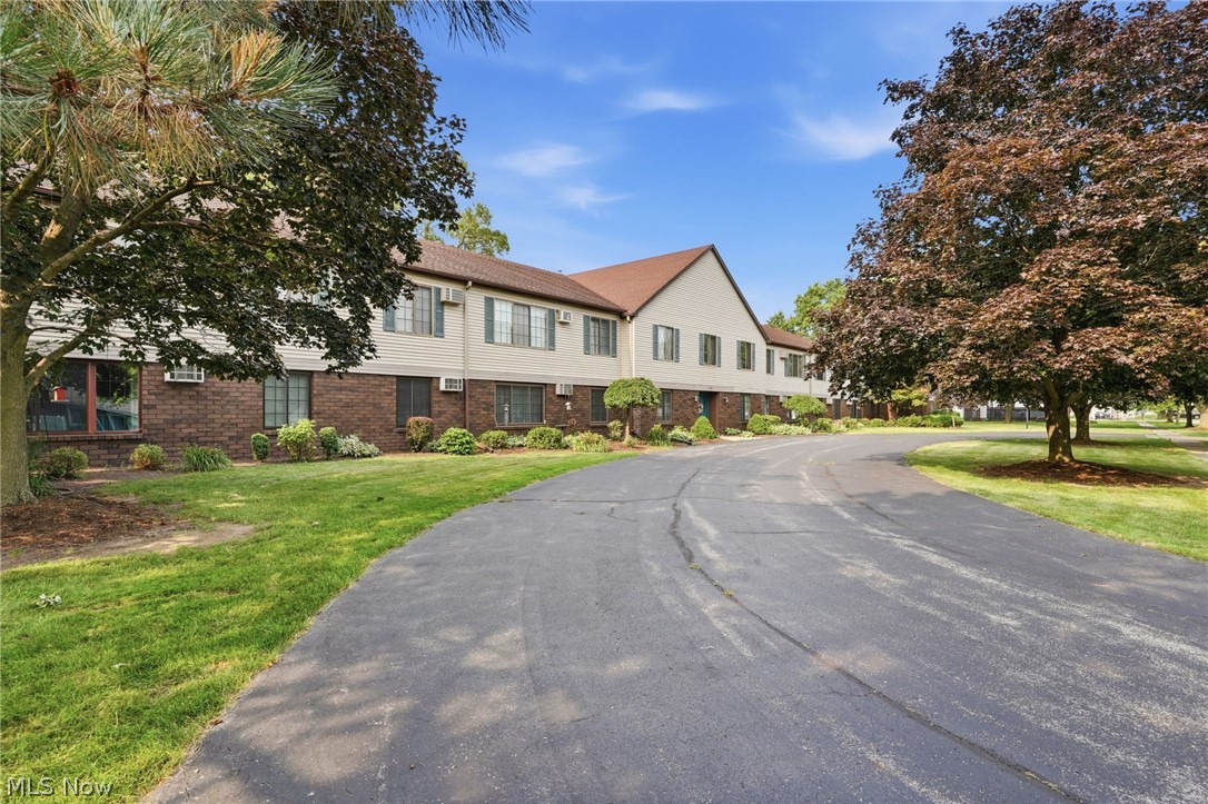Pinewood - Residential
