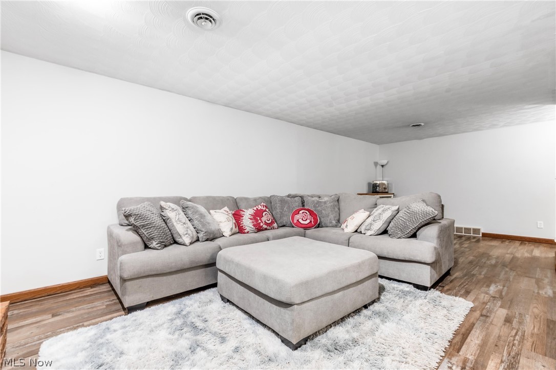 Kenlo Woods - Residential
