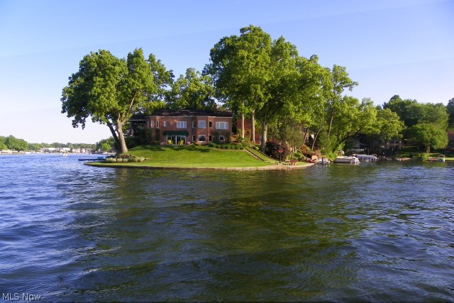 Sawyer & Haynes Shore Acres - Residential