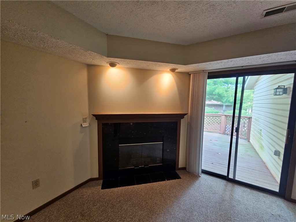 Country Lakes - Residential