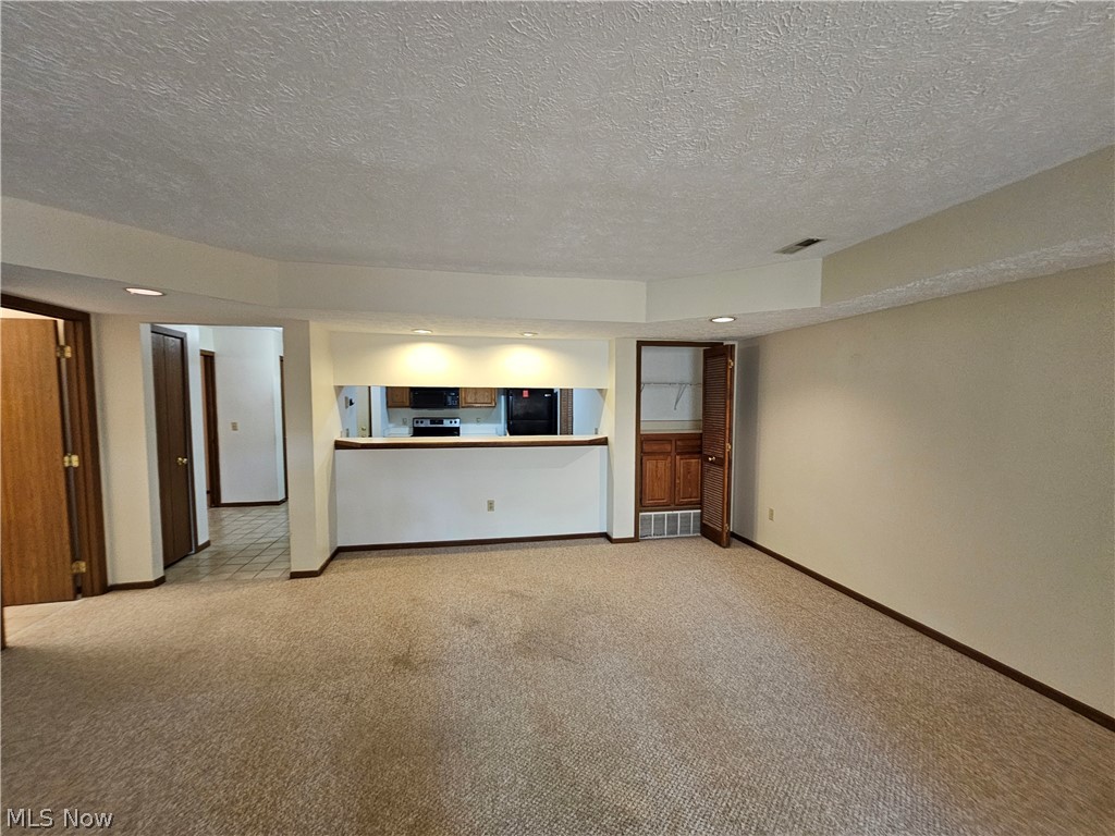 Country Lakes - Residential