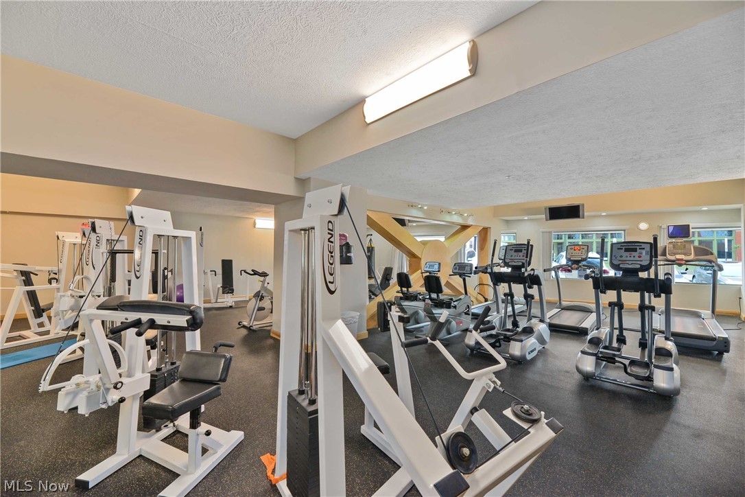 Stonebridge Ph 01 Condos - Residential