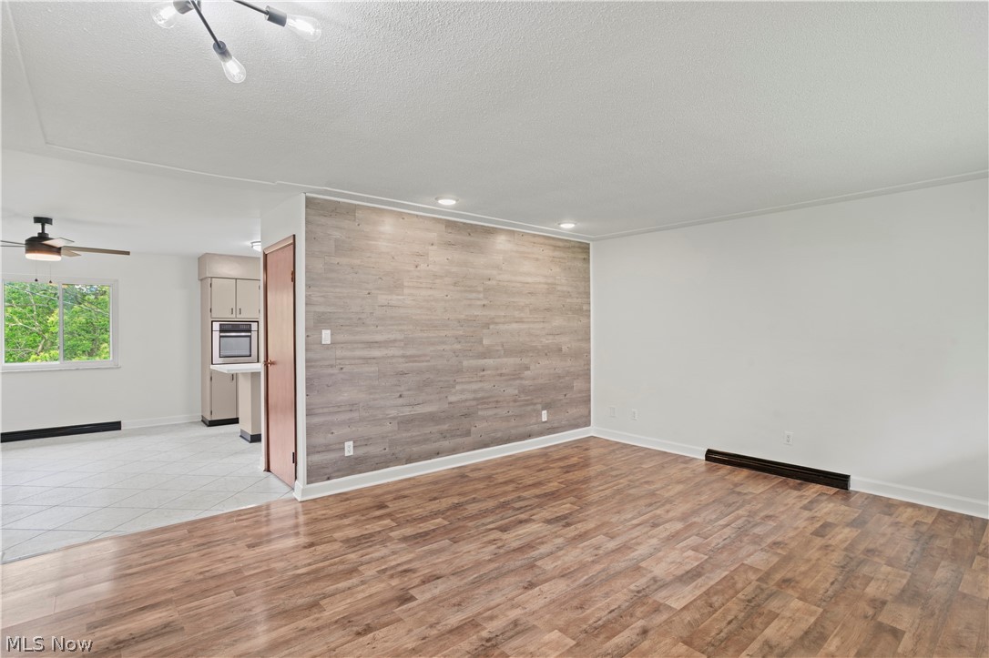 Dix Heights - Residential