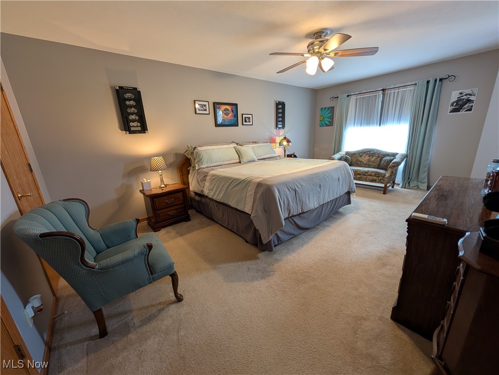 Knolls/Collins Pond - Residential